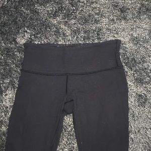 Wonder under lulu lemon leggings